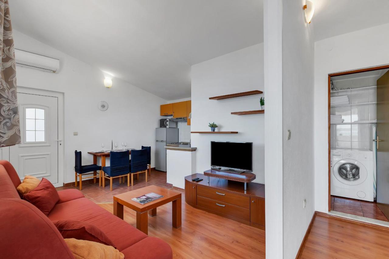 Apartmani Verica Tučepi Екстериор снимка